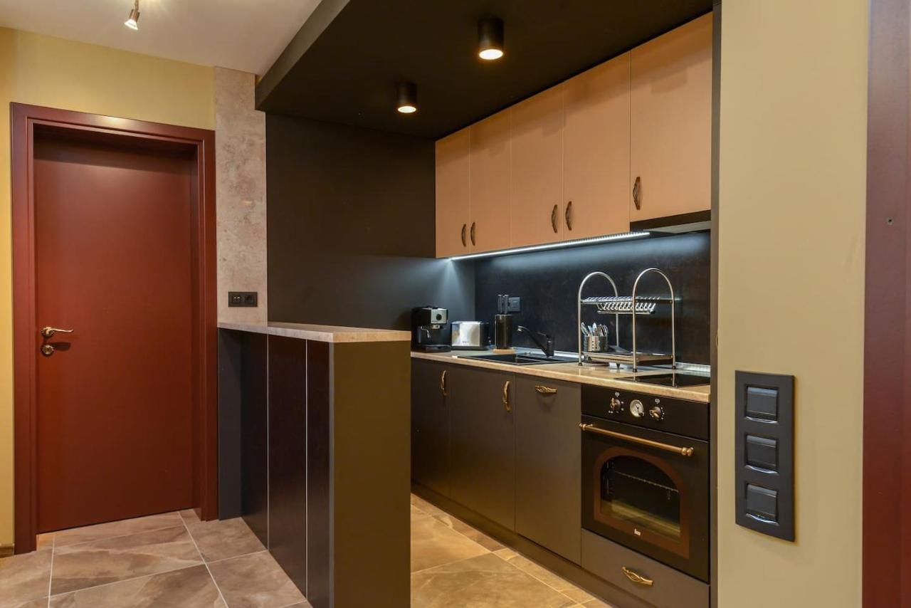 Sofia Dream Apartments - Jazzy Two Bedroom Suite By Flat Mаnager Екстериор снимка