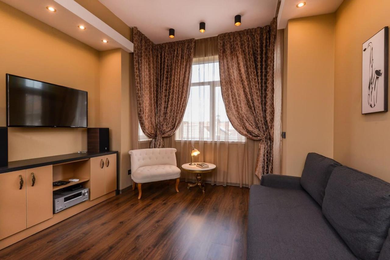 Sofia Dream Apartments - Jazzy Two Bedroom Suite By Flat Mаnager Екстериор снимка