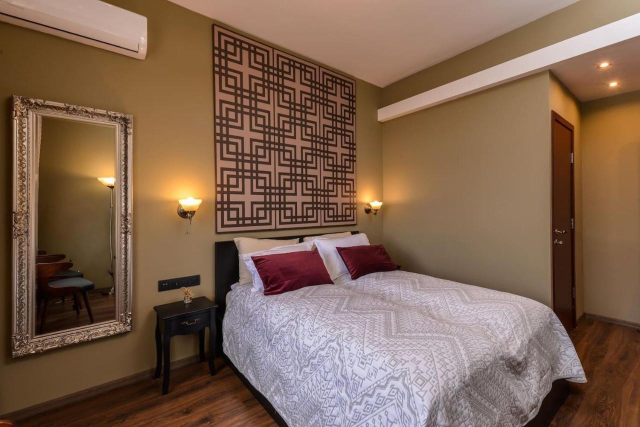 Sofia Dream Apartments - Jazzy Two Bedroom Suite By Flat Mаnager Екстериор снимка
